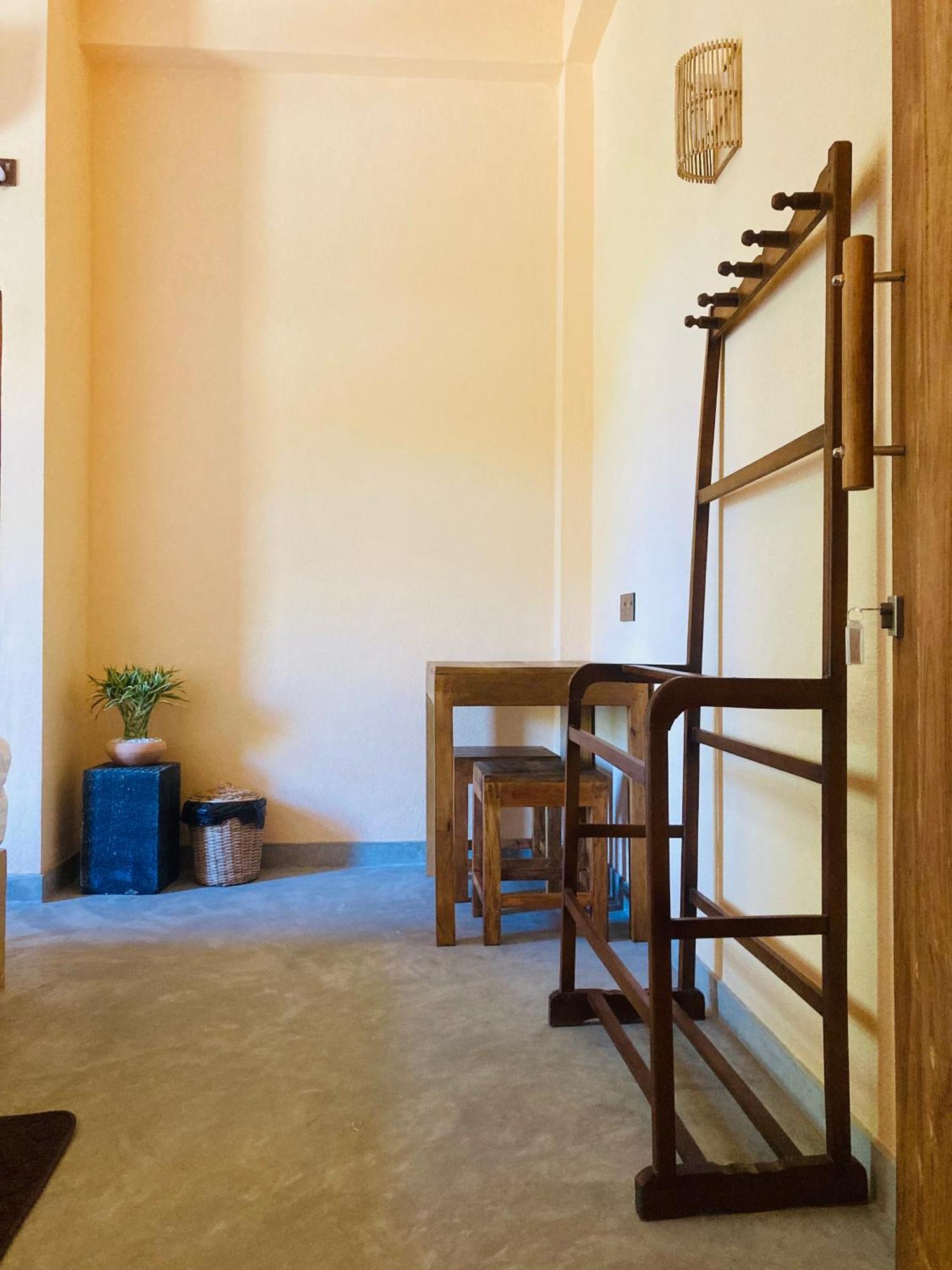 Ayubowan Hiriketiya Apartment Диквела Екстериор снимка